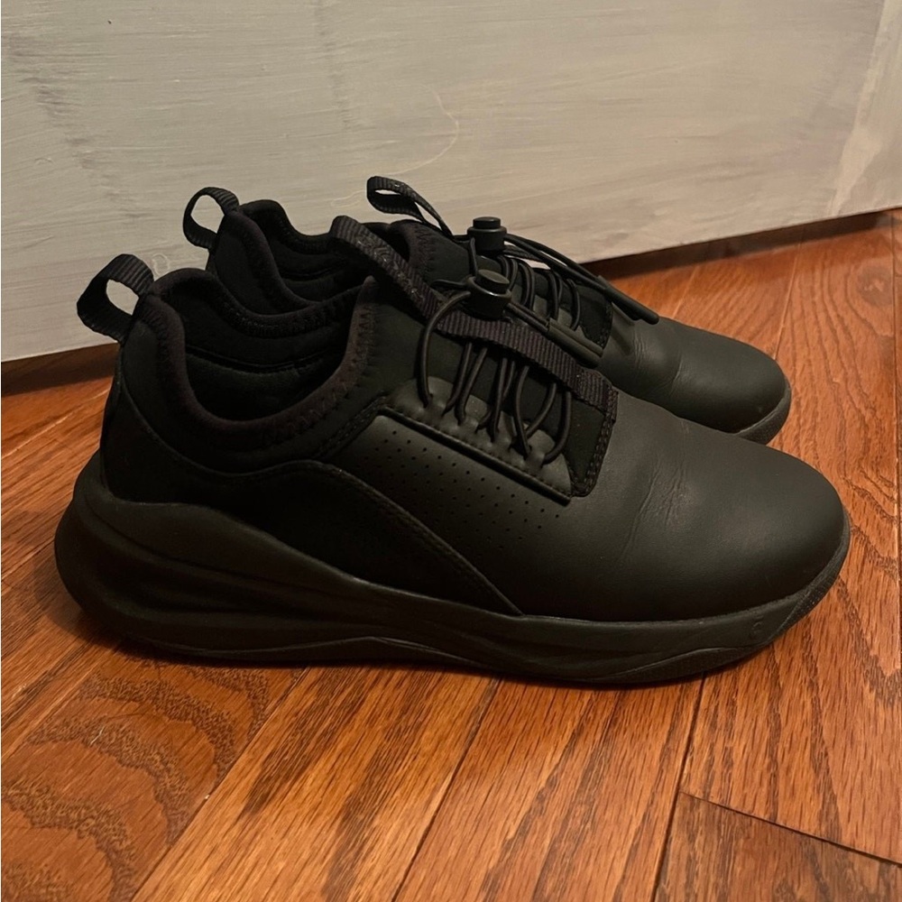 Clove Nursing Shoe